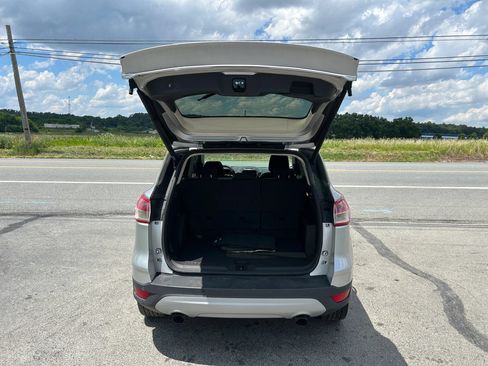 Used 2014 Ford Escape SE w/ Equipment Group 201A FWD image 12