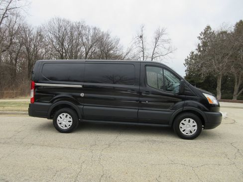 Used 2017 Ford Transit 150 130 Low Roof w/ Exterior Upgrade Package image 6