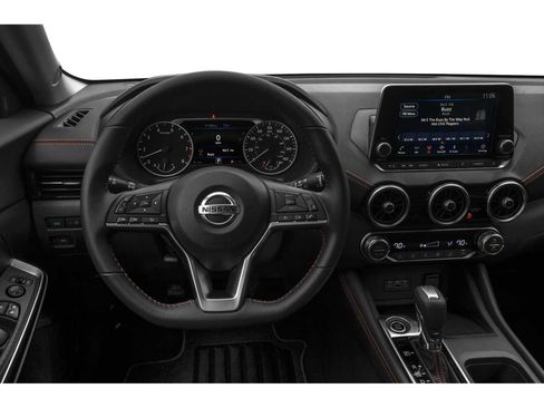 Used 2022 Nissan Sentra SR w/ Electronics Package FWD image 4