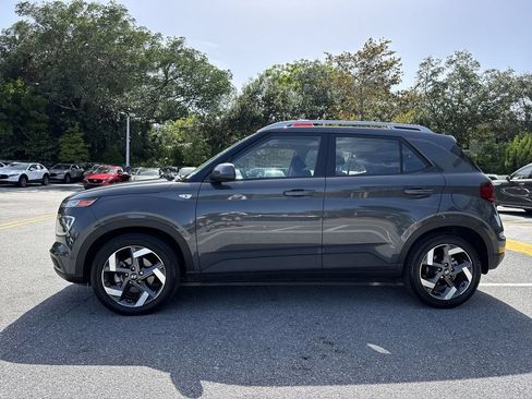Used 2023 Hyundai Venue SEL w/ Cargo Package FWD image 27
