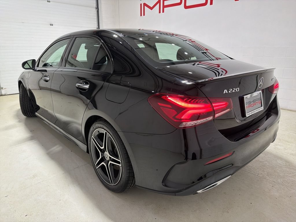 Used 2022 Mercedes-Benz A 220 4MATIC image 5