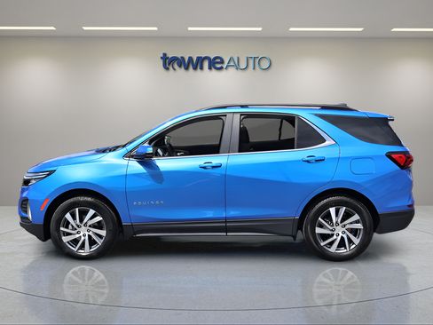 Used 2024 Chevrolet Equinox LT AWD/4WD image 2