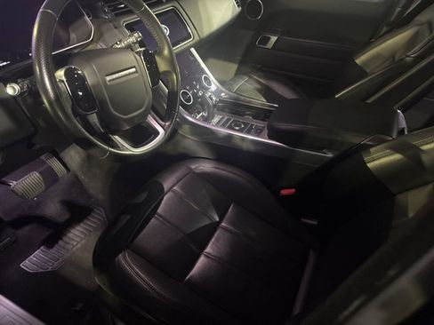 Used 2020 Land Rover Range Rover Sport HSE image 9