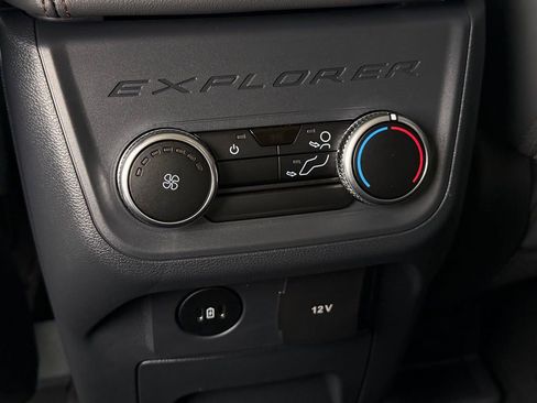 New 2026 Ford Explorer Active w/ Active Comfort Package RWD image 62