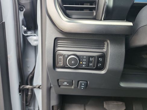 New 2026 Ford F350 Lariat image 12