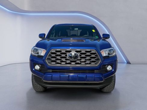 Used 2022 Toyota Tacoma TRD Sport w/ Technology Package image 8