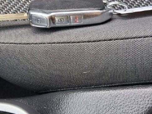 Used 2024 Kia Seltos LX AWD/4WD image 31