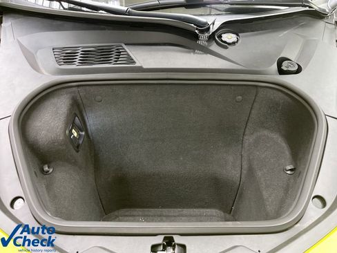 Used 2024 Chevrolet Corvette Stingray w/ Battery Protection Package image 29