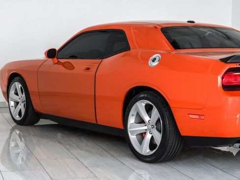 Used 2009 Dodge Challenger SRT8 w/ SRT Option Group II RWD image 58