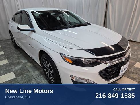 Used 2021 Chevrolet Malibu RS FWD image 1