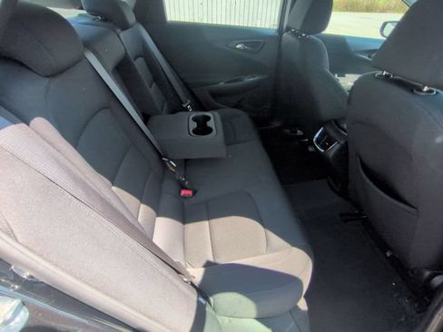 Used 2023 Chevrolet Malibu LT FWD image 29