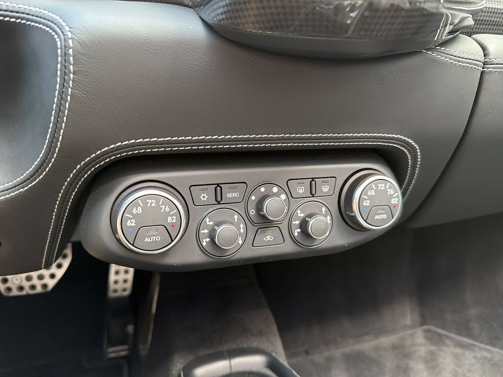 Certified 2013 Ferrari 458 Spider RWD image 16