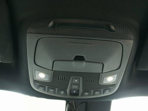 Used 2018 Lincoln Navigator L Select image 21