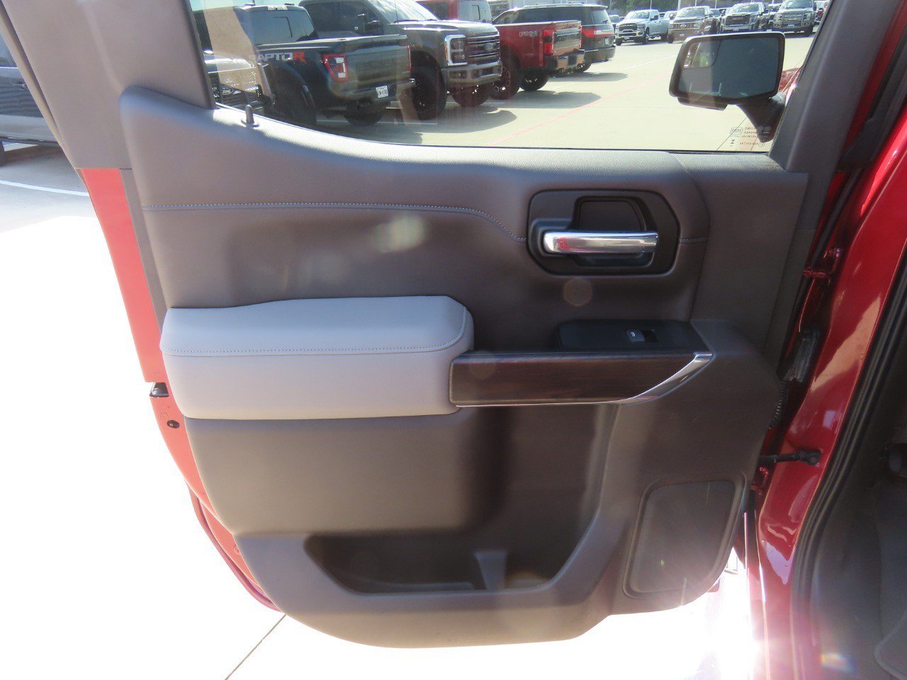 Used 2019 GMC Sierra 1500 SLT w/ SLT Convenience Package RWD image 19