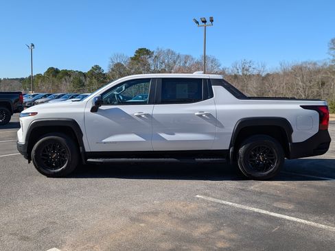 Used 2024 Chevrolet Silverado EV W/T image 6