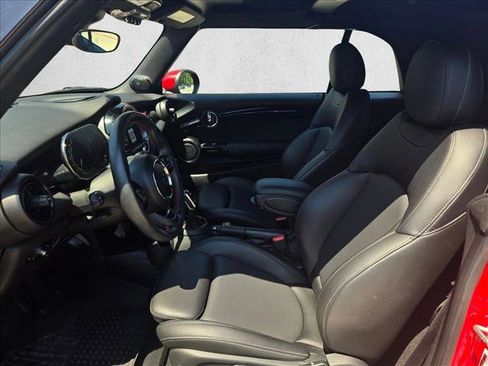 Used 2021 MINI Cooper S w/ 6.5" Touchscreen Package image 16