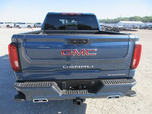 New 2026 GMC Sierra 1500 Denali AWD/4WD image 7