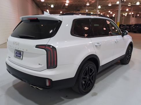 Certified 2024 Kia Telluride EX X-Line AWD/4WD image 3