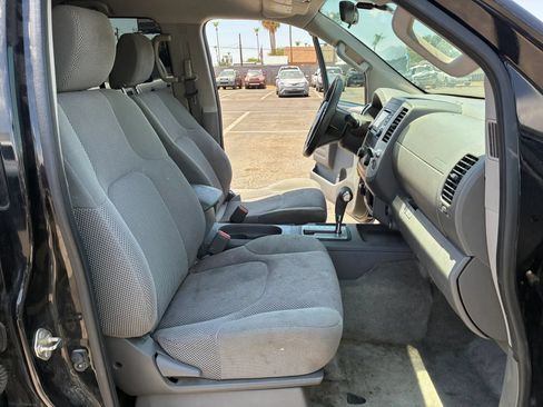Used 2017 Nissan Frontier SV AWD/4WD image 20