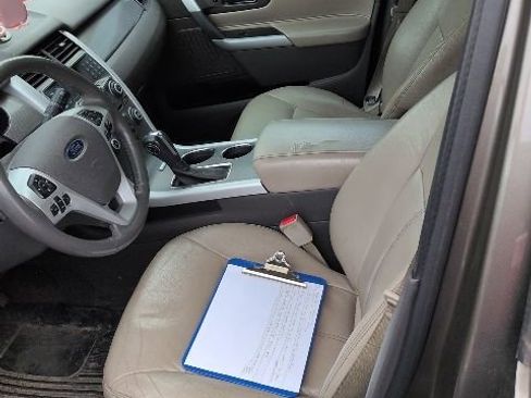 Used 2012 Ford Edge SEL image 9