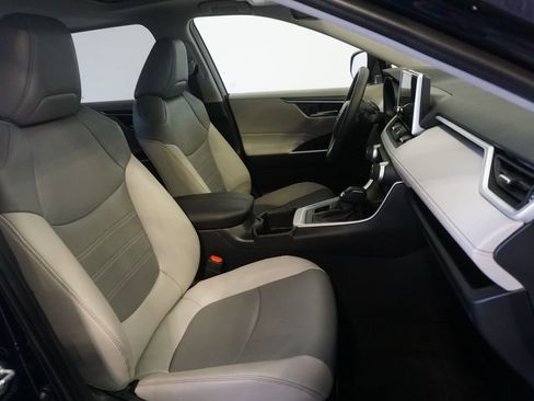 Certified 2025 Toyota RAV4 XLE Premium w/ Weather Package AWD/4WD image 26