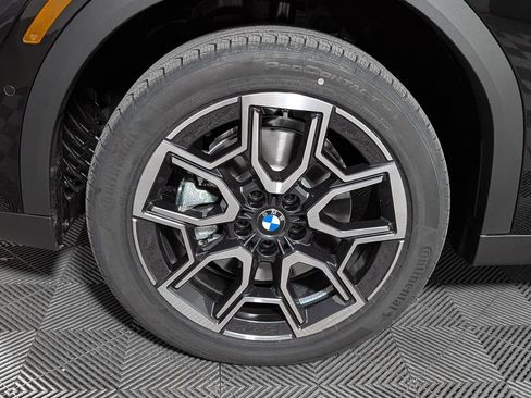 New 2026 BMW X2 xDrive28i w/ Convenience Package image 8