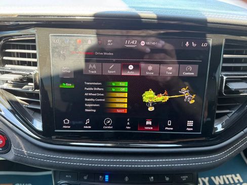 Used 2022 Dodge Durango SRT w/ Premium Interior Group AWD/4WD image 27