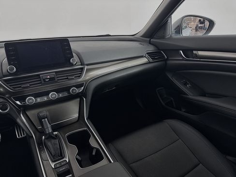 Certified 2022 Honda Accord Sport image 21