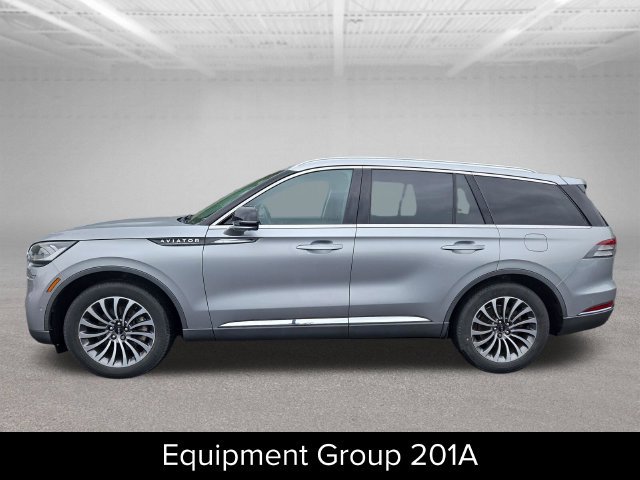 Certified 2020 Lincoln Aviator Reserve w/ Equipment Group 201A AWD/4WD image 2