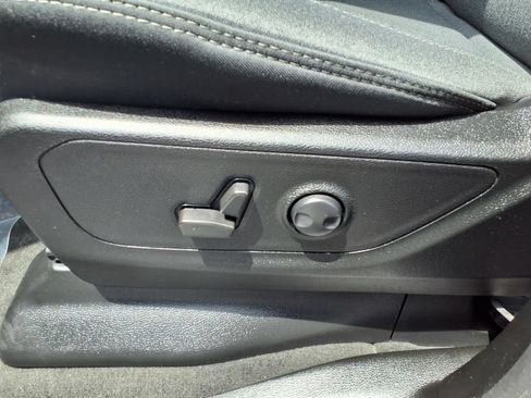 Used 2022 RAM 1500 Big Horn AWD/4WD image 20