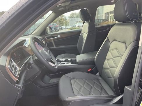 New 2026 Volkswagen Atlas SE image 23