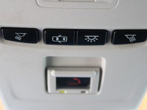 Used 2022 Toyota Corolla LE image 27