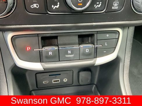 Certified 2023 GMC Terrain SLT AWD/4WD image 16