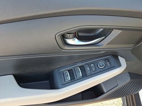 Used 2024 Honda Accord LX image 13