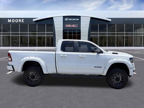 Used 2022 RAM 1500 Big Horn w/ Night Edition AWD/4WD image 2