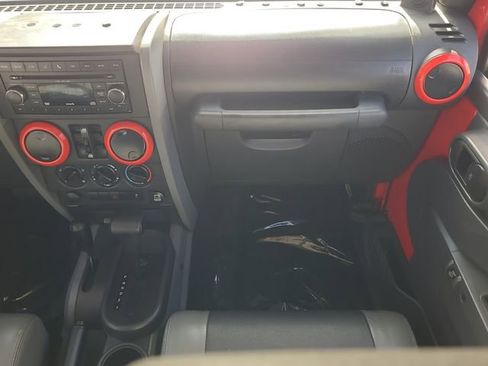 Used 2010 Jeep Wrangler Unlimited Sahara w/ Mopar Chrome Edition Group image 10