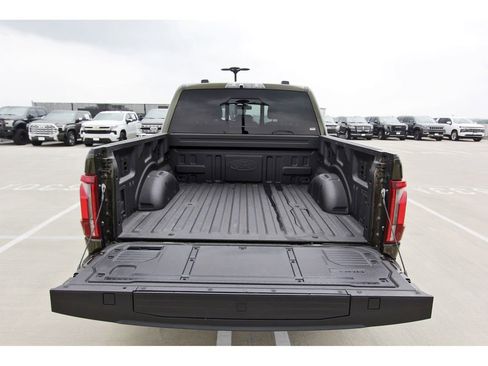 Used 2025 Ford F150 Raptor AWD/4WD image 24