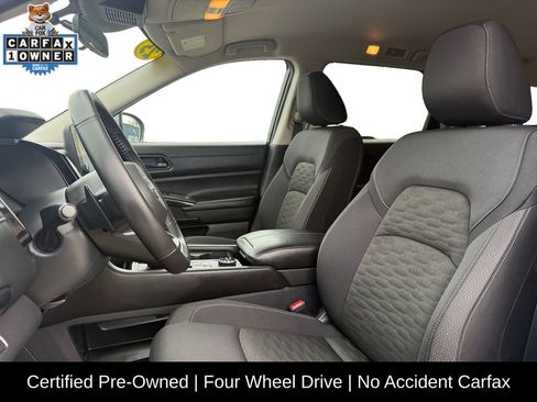 Certified 2025 Nissan Pathfinder SV AWD/4WD image 9