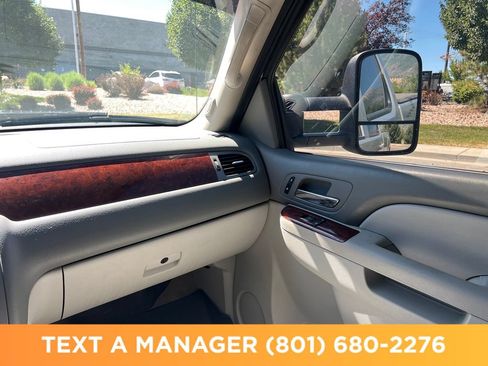 Used 2011 GMC Sierra 2500 SLT w/ SLT Convenience Package AWD/4WD image 27