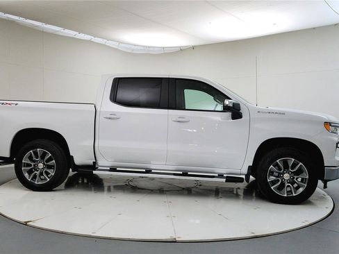 Used 2026 Chevrolet Silverado 1500 LT w/ Protection Package image 8