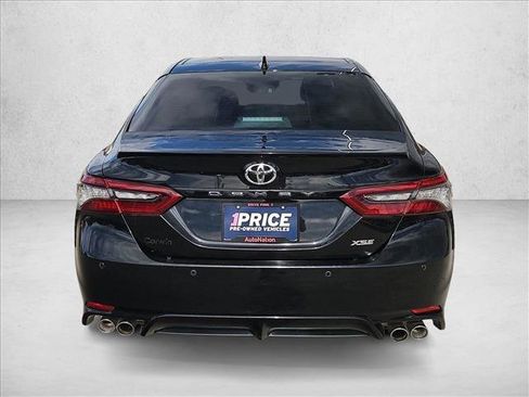 Used 2021 Toyota Camry XSE w/ Navigation Package image 7