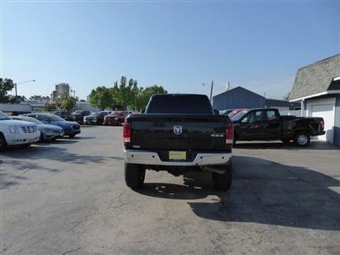 Used 2018 RAM 2500 Tradesman w/ Chrome Appearance Group AWD/4WD image 7