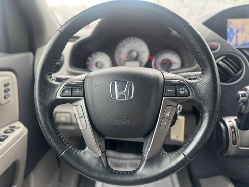 Used 2015 Honda Pilot Touring image 30