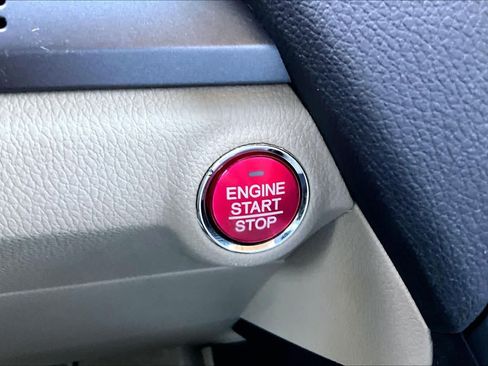 Used 2015 Acura RDX FWD image 32