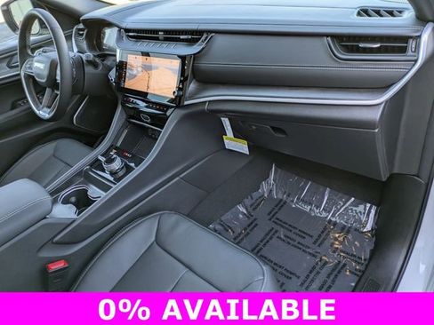 New 2026 Jeep Grand Cherokee Limited image 28