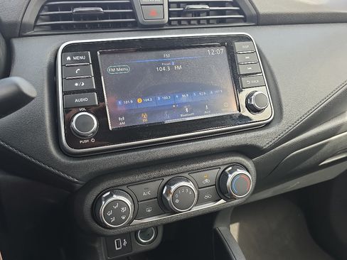 Used 2025 Nissan Versa S w/ Trunk Package FWD image 12