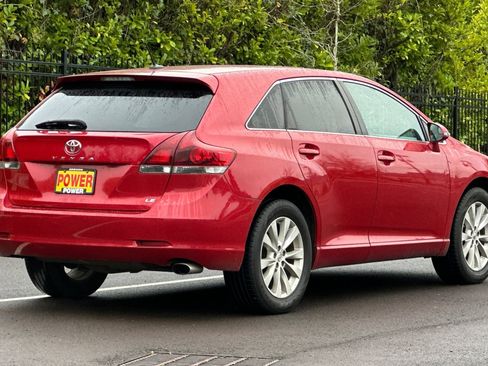 Used 2013 Toyota Venza LE image 4