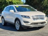 Used 2019 Lincoln MKC Reserve image 2
