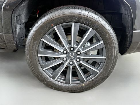Used 2026 Lexus GX 550 w/ Accessory Package (2T) AWD/4WD image 31