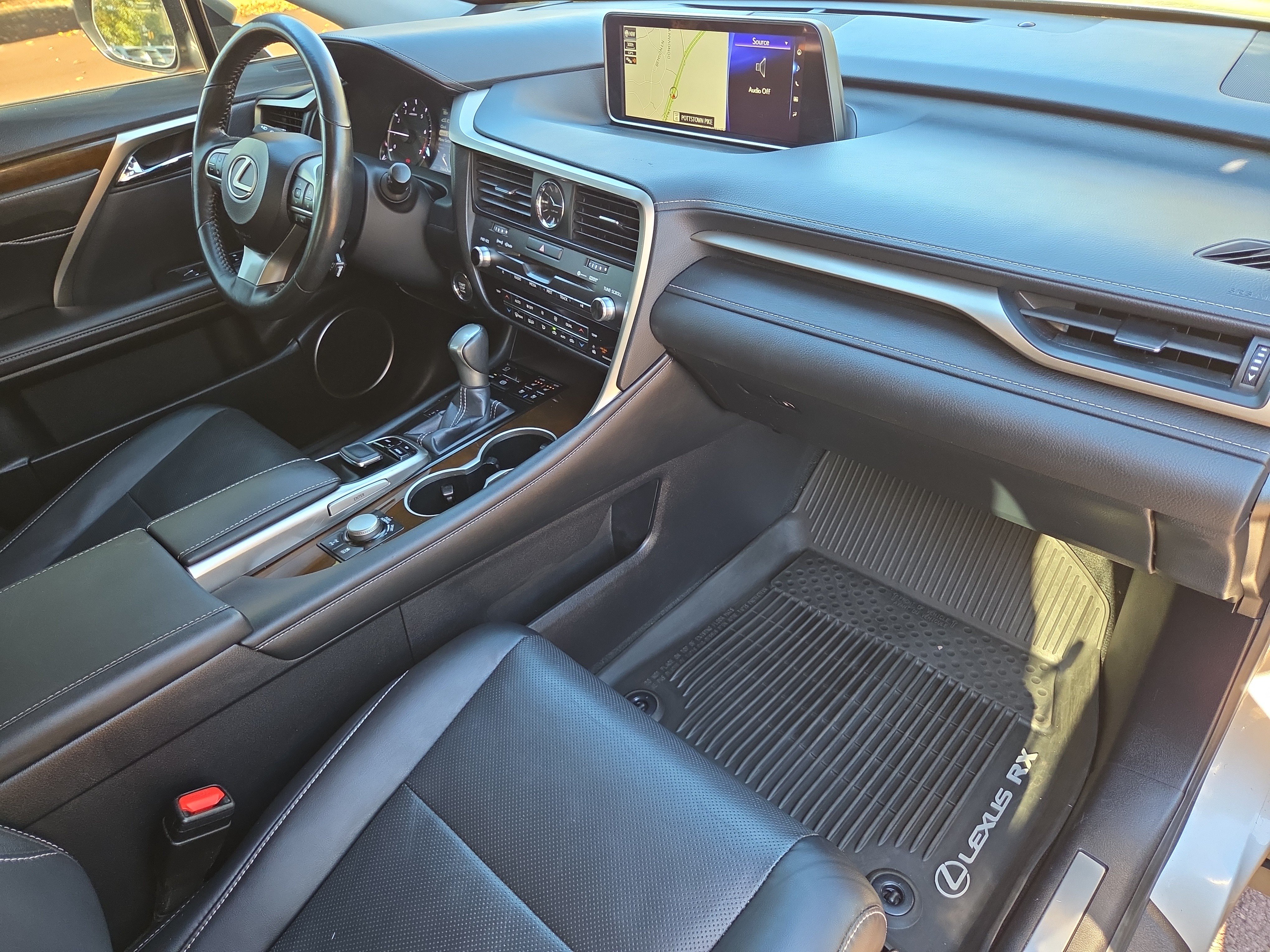 Used 2019 Lexus RX 350 AWD w/ Navigation Package image 18